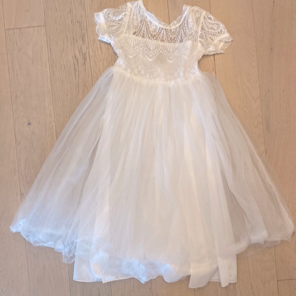 TRISH SCULLY SZ 6 White Lace Heart Back Cutout Dress Formal Flower Girl Wedding